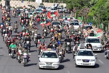 طوفانی از اراده در خیابان‌های شهر؛ رزمایش «جان‌فدا» در قلب شهر