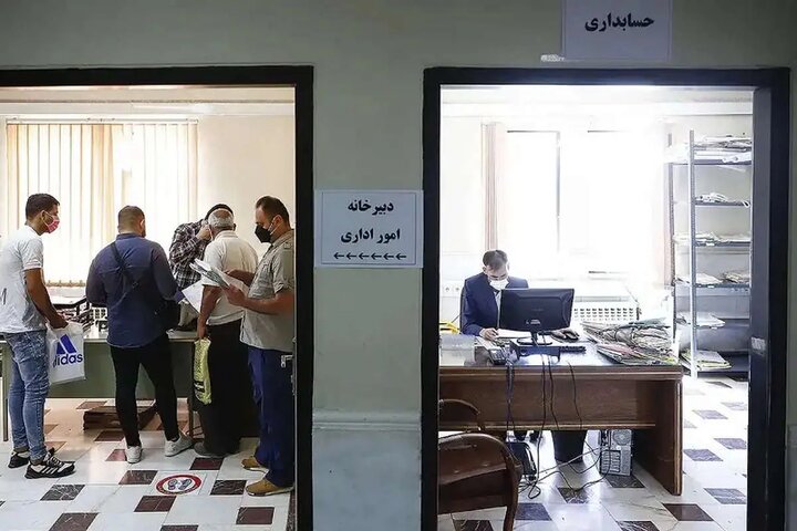 اضافه‌کاری کارمندان دولت حذف شد؟