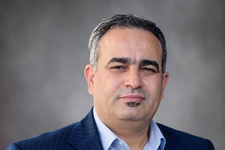 دانشمند قزوینی نخستین مجوز بین‌المللی نظارت بر پروژه‌های هوش مصنوعی را دریافت کرد