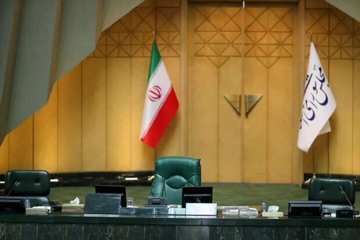۲۳۵ کلیک مقتدرانه در بهارستان؛ وقتی الفبای سیاست روی وحدت قفل شد