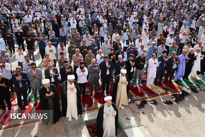 عید قربان، نماد ذبح منیتها در مسیر الهی است عید قربان، نماد ذبح منیتها در مسیر الهی است