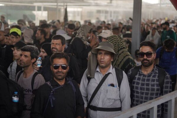 بازگشت نزدیک به چهار هزار زائر اربعین به استان همدان بازگشت نزدیک به چهار هزار زائر اربعین به استان همدان