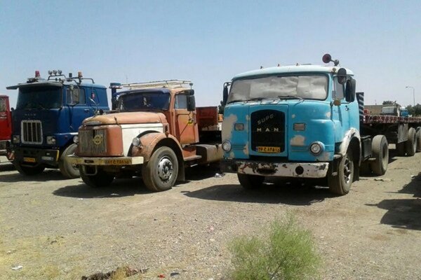 عملیات نوسازی ناوگان فرسوده یاسوج آغاز شد عملیات نوسازی ناوگان فرسوده یاسوج آغاز شد