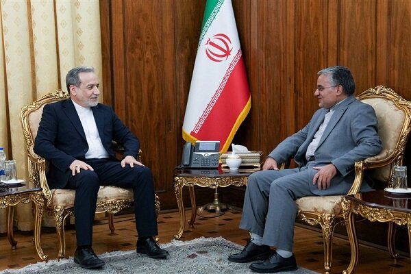 تاکید عراقچی بر رایزنی با مصر برای تقویت ثبات منطقهای تاکید عراقچی بر رایزنی با مصر برای تقویت ثبات منطقهای