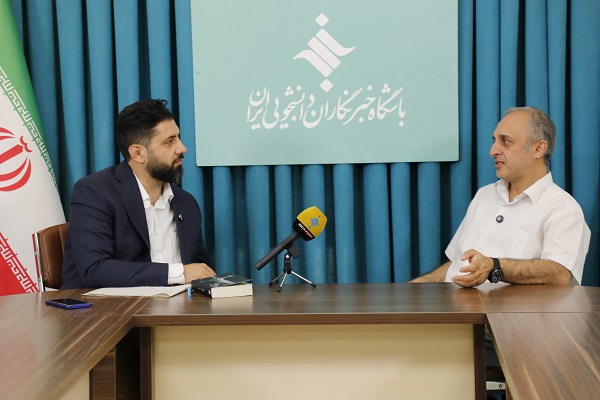 ناظم بکایی: «سلمان فارسی» و داوود میرباقری ضربان قلبشان با یکدیگر است/ در ۵۰ سال اخیر هیچی اثری درباره سلمان نداریم