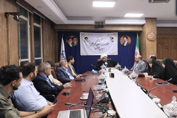 استفاده از رویکرد عقلانی؛ هنر بزرگ امام خمینی برای حفظ حرکت عظیم اجتماعی مردم استفاده از رویکرد عقلانی؛ هنر بزرگ امام خمینی برای حفظ حرکت عظیم اجتماعی مردم