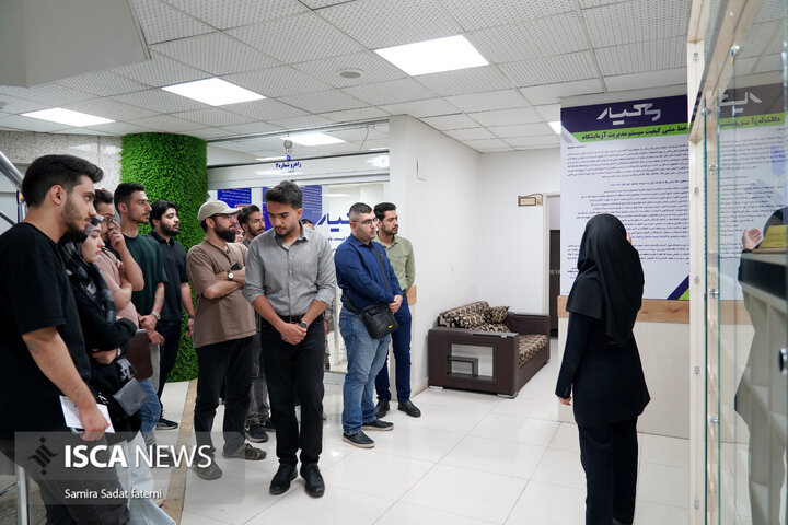 بازدید از توانمندیهای دانشبنیان «معیار دانش پارس»؛ تأکید بر توسعه زیرساختهای کیفیت کشور بازدید از توانمندیهای دانشبنیان «معیار دانش پارس»؛ تأکید بر توسعه زیرساختهای کیفیت کشور