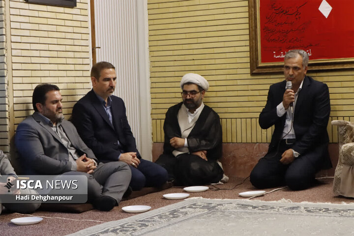 حضور خانواده دانشگاه آزاد اسلامی مشهد در خانه شهید جمهور