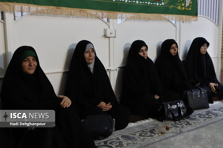 حضور خانواده دانشگاه آزاد اسلامی مشهد در خانه شهید جمهور