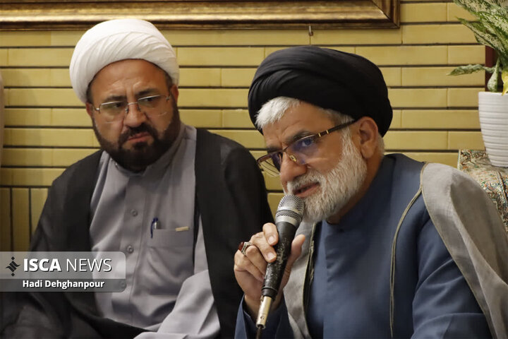 حضور خانواده دانشگاه آزاد اسلامی مشهد در خانه شهید جمهور