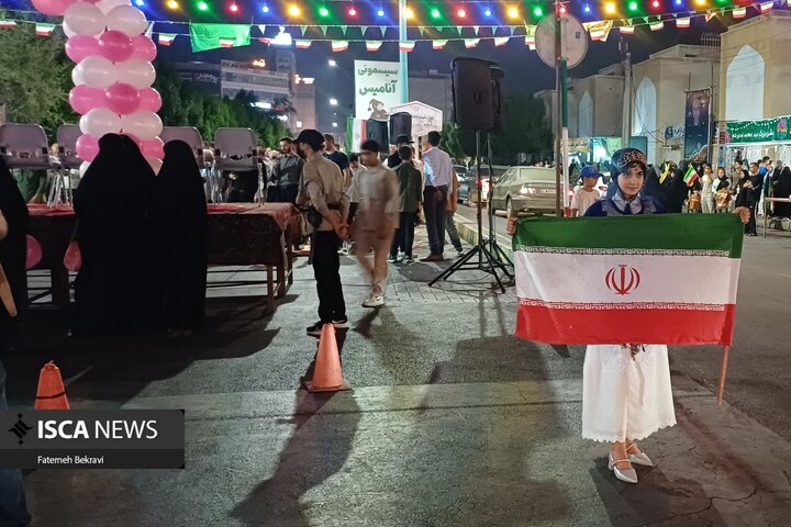 بندرعباس در شب جمعه به سوی امام زمان (عج) استغاثه می‌کند