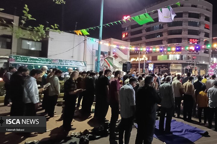 بندرعباس در شب جمعه به سوی امام زمان (عج) استغاثه می‌کند