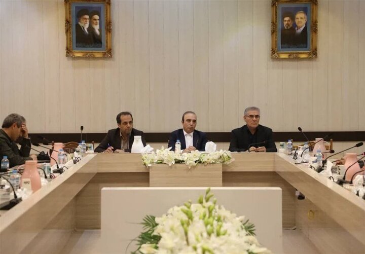 توسعه نیروگاههای خورشیدی در بخش کشاورزی ضروری است توسعه نیروگاههای خورشیدی در بخش کشاورزی ضروری است