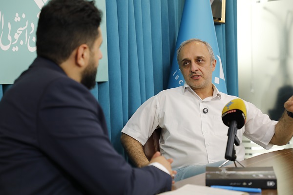 حسن روحالامین ۳۶ تصویر اختصاصی برای «ایران در عصر امامان» کشید/ برای نوشتن «اثیر» سراغ یک شخصیت خاکستری رفتم