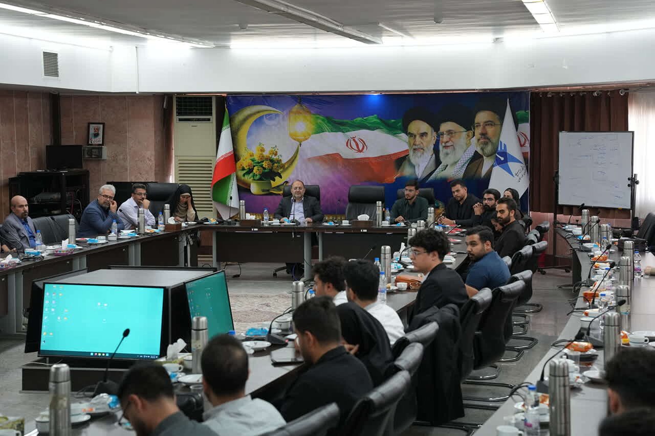آینده ایران از مسیر دانشگاه، فناوری و شرکت‌های دانش‌بنیان رقم می‌خورد
