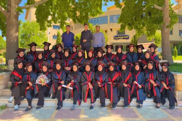 جشن فارغالتحصیلی دانشجویان رشته آموزش ابتدایی دانشگاه آزاد یاسوج برگزار شد جشن فارغالتحصیلی دانشجویان رشته آموزش ابتدایی دانشگاه آزاد یاسوج برگزار شد