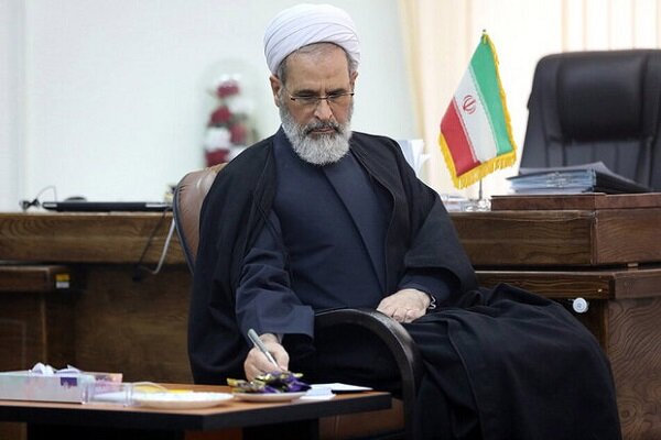 دعوت آیتالله اعرافی برای حضور دشمنشکن در تشییع رهبر شهید دعوت آیتالله اعرافی برای حضور دشمنشکن در تشییع رهبر شهید