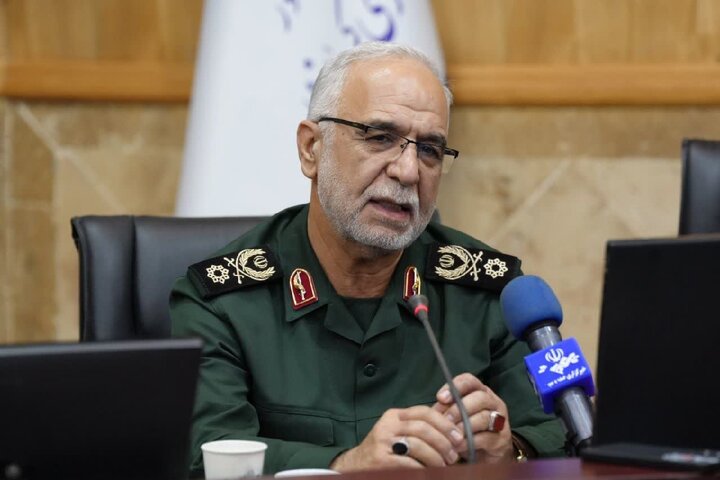 حفظ وحدت ملی مهمترین مطالبه رهبر معظم انقلاب در شرایط حساس کنونی است حفظ وحدت ملی مهمترین مطالبه رهبر معظم انقلاب در شرایط حساس کنونی است