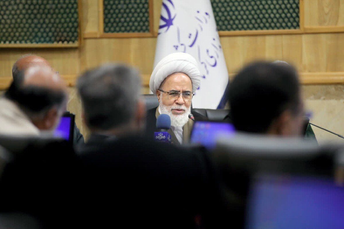 تخریب مسئولان، برخلاف مصالح نظام و رهنمودهای امام و رهبر انقلاب است