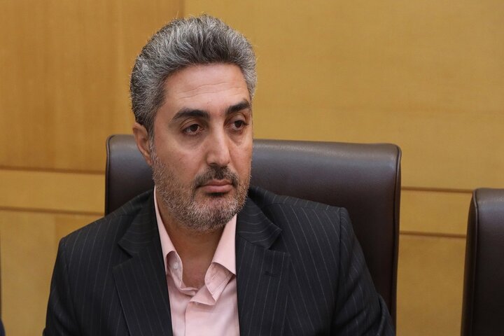 محاصره لغو شد، نوبت لوایح پساجنگ دولت است/ ممکان: توافق روز جمعه باید مستقیما سر سفره مردم بنشیند