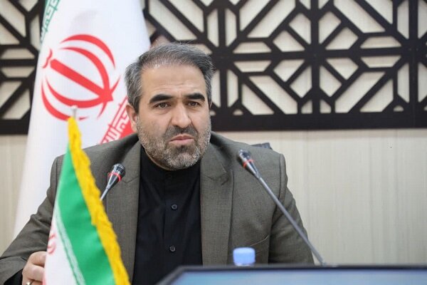 لزوم توجه هماهنگ به علوم انسانی و هنر در برنامه‌های پژوهشی واحدهای دانشگاه آزاد