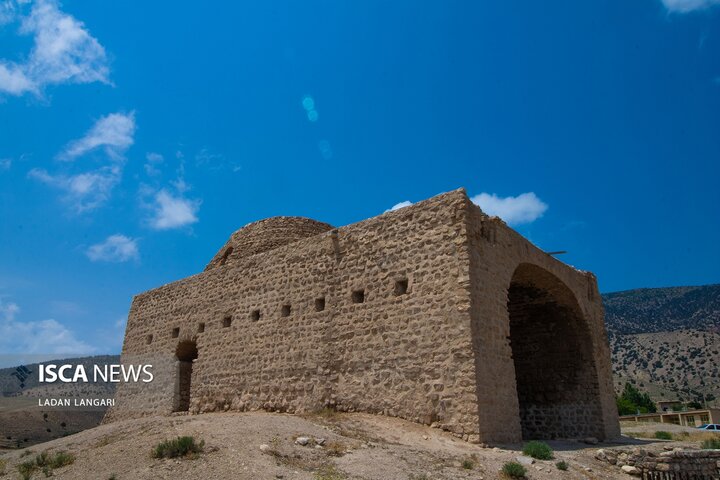 اسپاخو - لادن لنگری