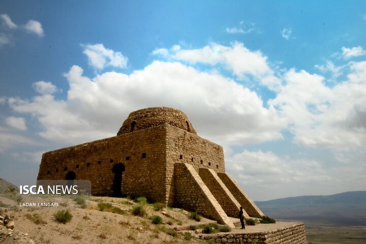 اسپاخو - لادن لنگری