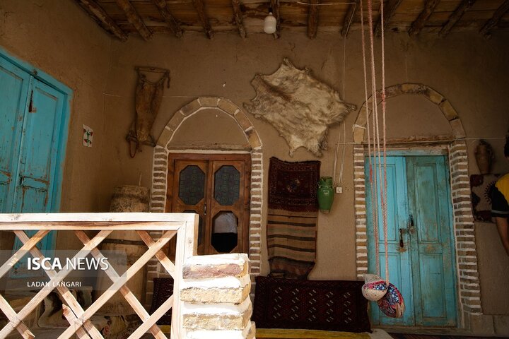 اسپاخو - لادن لنگری