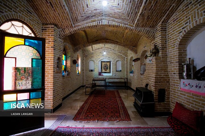 اسپاخو - لادن لنگری