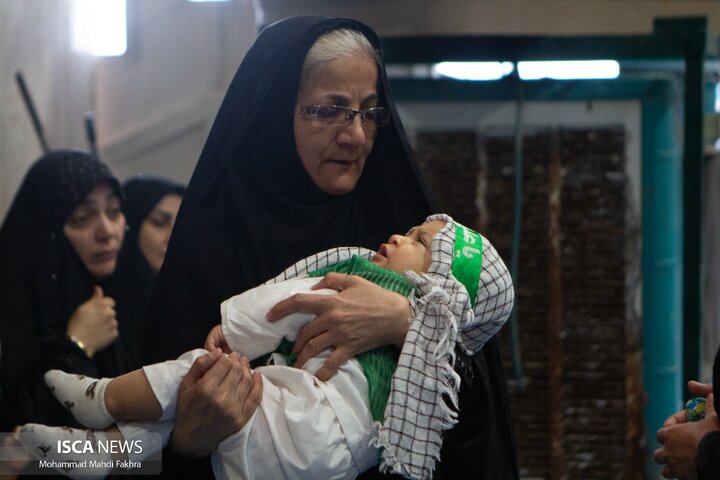 شیرخوارگان حسینی