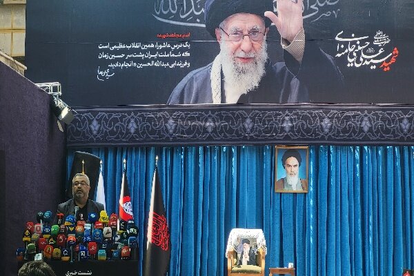 از نماد مشت گره کرده تا شعار قوموا لله؛ تشییع پیکر امام شهید در نجف و کربلا همراه با ادای احترام مقامات خارجی برگزار میشود از نماد مشت گره کرده تا شعار قوموا لله؛ تشییع پیکر امام شهید در نجف و کربلا همراه با ادای احترام مقامات خارجی برگزار میشود