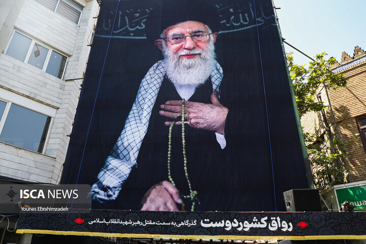 نشست خبری تشییع رهبر