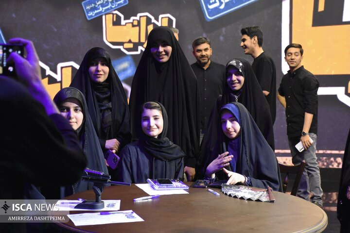 پشت صحنه بر