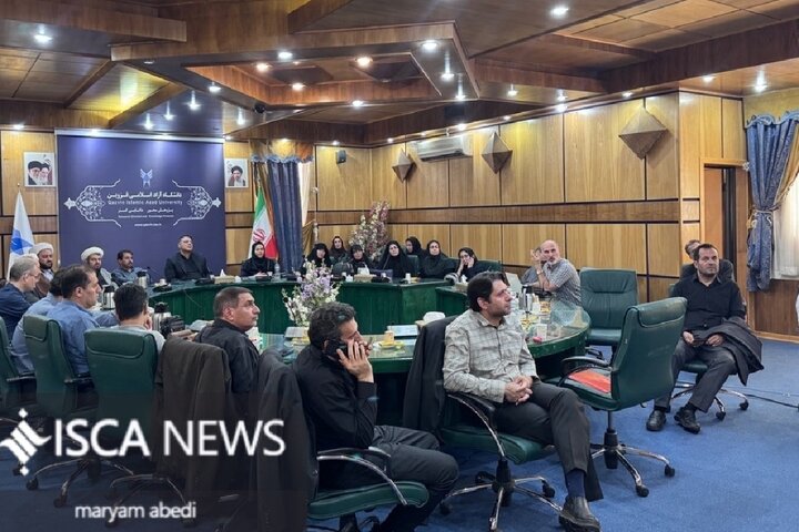 برگزاری ضیافت اندیشه اساتید در دانشگاه آزاد اسلامی استان قزوین برگزاری ضیافت اندیشه اساتید در دانشگاه آزاد اسلامی استان قزوین