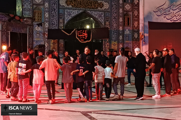 برپایی مراسم سوگواری شب تاسوعا در هیئت «دریادلان حسین» بندرعباس با حضور گسترده مردم