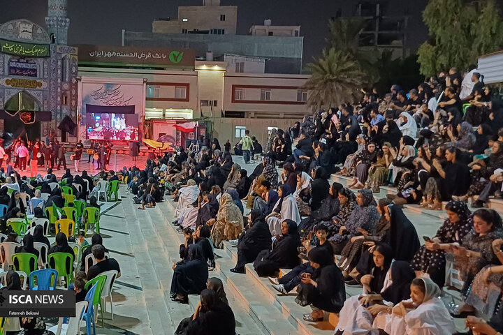 برپایی مراسم سوگواری شب تاسوعا در هیئت «دریادلان حسین» بندرعباس با حضور گسترده مردم