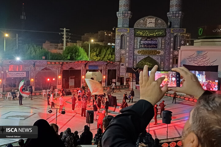 برپایی مراسم سوگواری شب تاسوعا در هیئت «دریادلان حسین» بندرعباس با حضور گسترده مردم