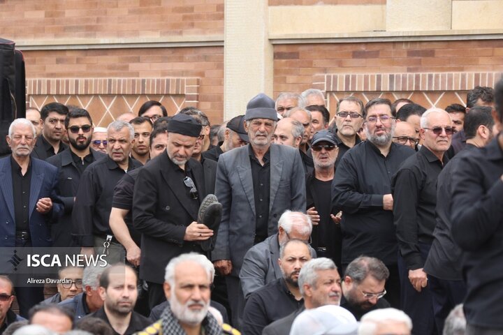 نماز ظهر عاشورا در اردبیل