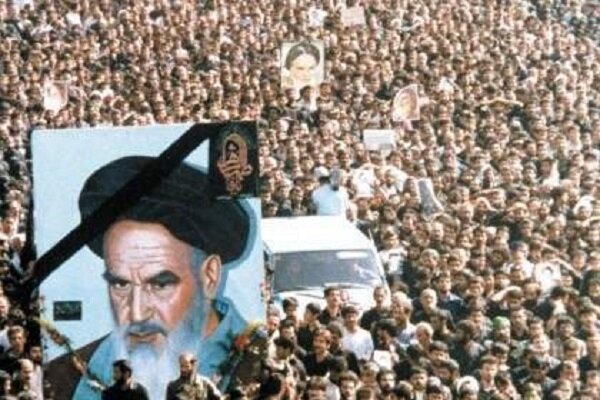 زانو زدن رسانههای آمریکایی در برابر بزرگترین تشییع تاریخ زانو زدن رسانههای آمریکایی در برابر بزرگترین تشییع تاریخ