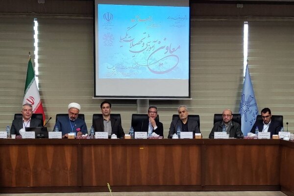جمعیت دانشجویی کشور به ۳.۲ میلیون نفر کاهش یافت جمعیت دانشجویی کشور به ۳.۲ میلیون نفر کاهش یافت