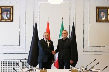 پزشکیان: روابط تهران و ایروان باید مستقل از بازیگران خارجی باشد