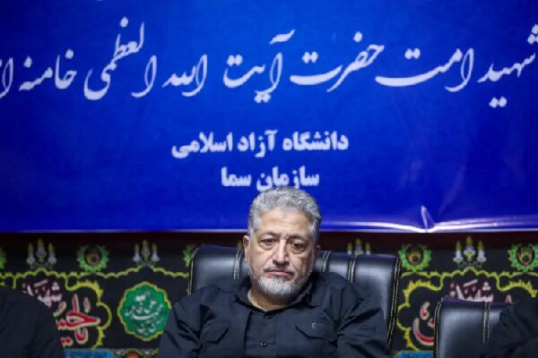 بازدید دکتر رنجبر از ستاد مرکزی تشییع امام شهید در دانشگاه آزاد اسلامی