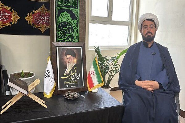 حضور دانشگاهیان بوشهر در تشییع «امام شهید» جلوهای از عزت، اقتدار و وفاداری به آرمانهای انقلاب است حضور دانشگاهیان بوشهر در تشییع «امام شهید» جلوهای از عزت، اقتدار و وفاداری به آرمانهای انقلاب است