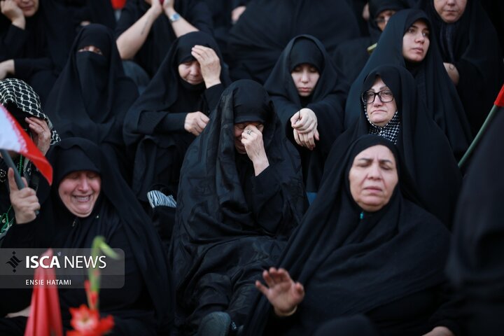 صبحِ انتظار برای وداع با رهبرِ شهید