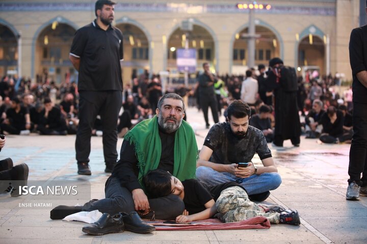 صبحِ انتظار برای وداع با رهبرِ شهید
