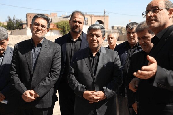 باغ مفاخر اردبیل تا شهریور به بهرهبرداری میرسد باغ مفاخر اردبیل تا شهریور به بهرهبرداری میرسد