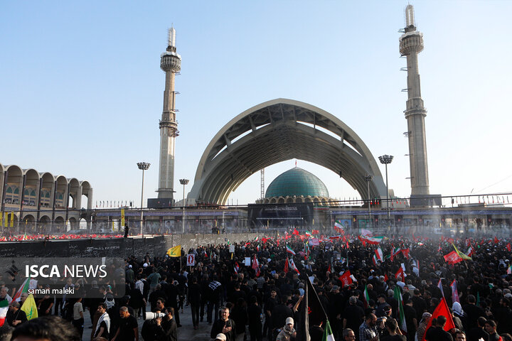 روز اول وداع با رهبر