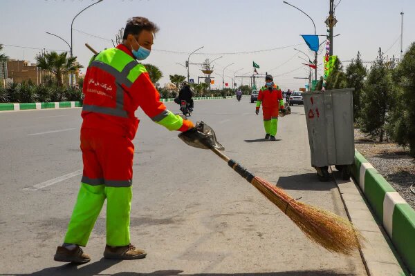 اعزام تجهیزات و نیروهای شهرداری اهواز برای خدمت رسانی در مراسم تشییع رهبر شهید