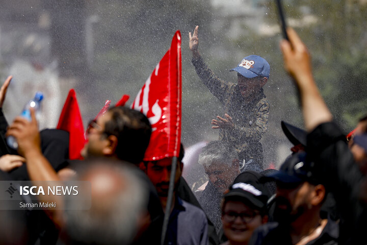 مراسم تشییع پیکر مطهر رهبر شهید انقلاب - تهران