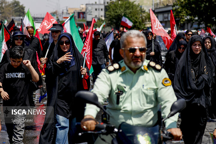 مراسم تشییع پیکر مطهر رهبر شهید انقلاب - تهران